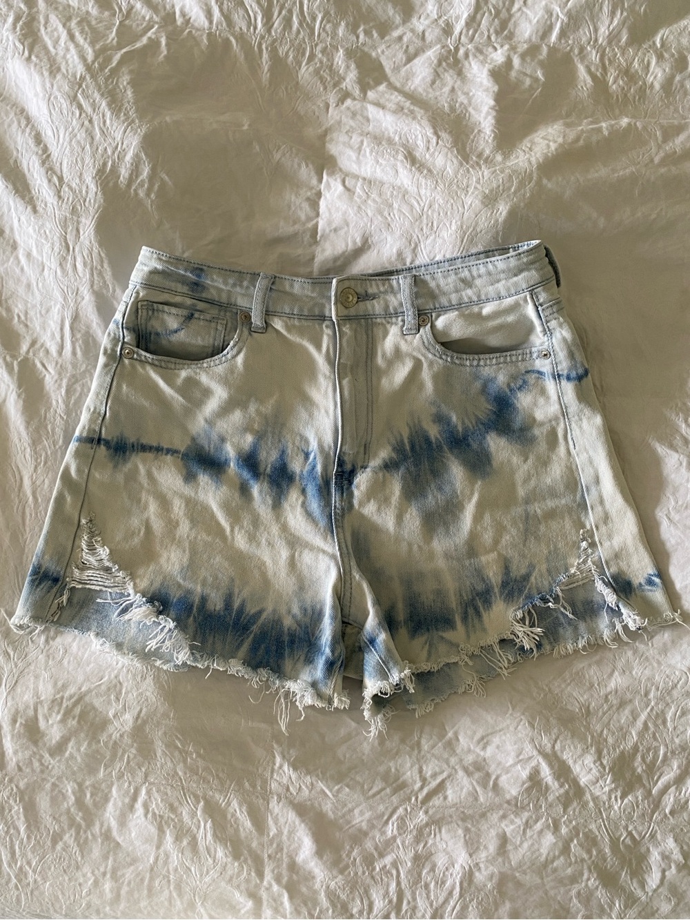 American Eagle Tie-Dye High-Rise Denim Shorts Size 8